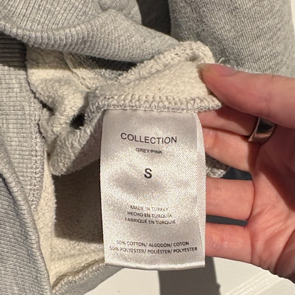 Grey "Favorite Daughter" Graphic Sweatshirt - Picture 3 of 3